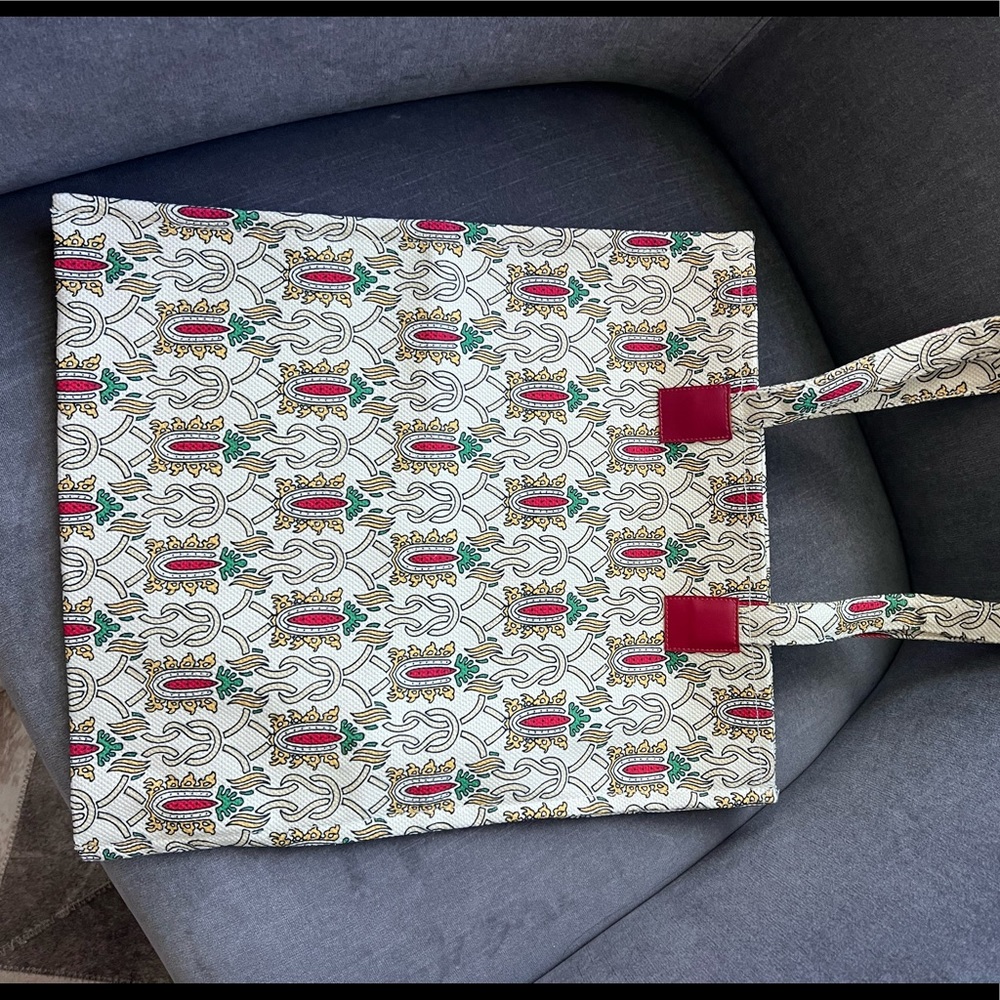 Gucci Tote